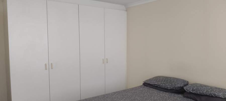 1 Bedroom Property for Sale in Parow Western Cape